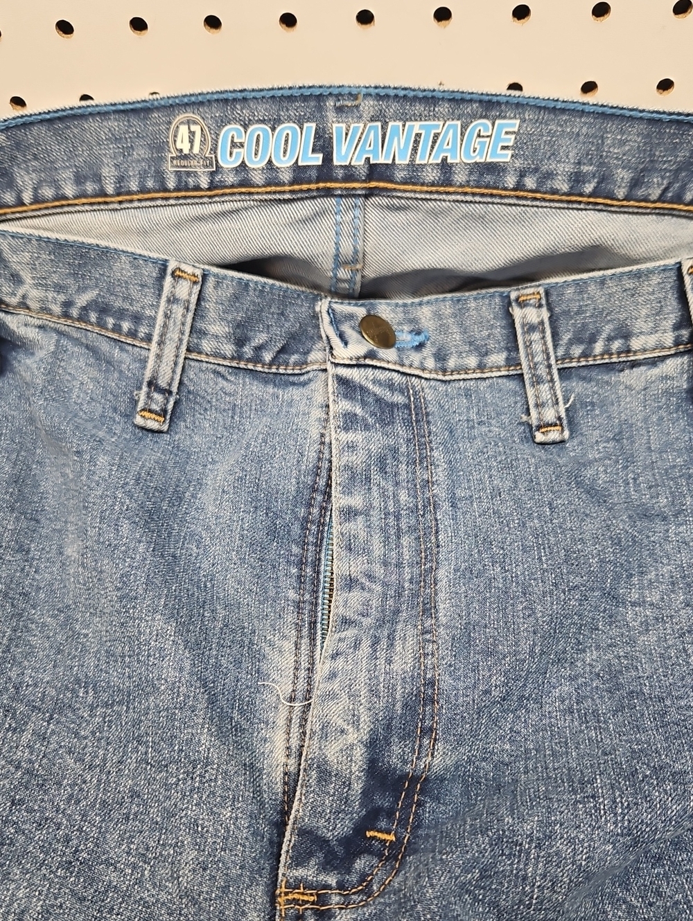 Wrangler Cool Vantage Light Blue Relaxed Jeans 44x32
